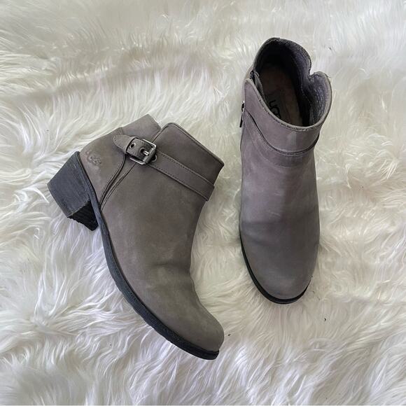 UGG | Women’s Bellamy Nubuck Tan Grey Buckles Water Resistant Bootie Ankle Boots - Picture 2 of 11